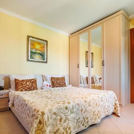 Apart Otel Dreambg Süzebolu