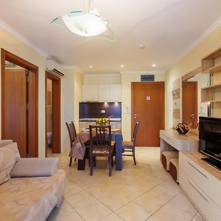 Apart Otel Dreambg 3*